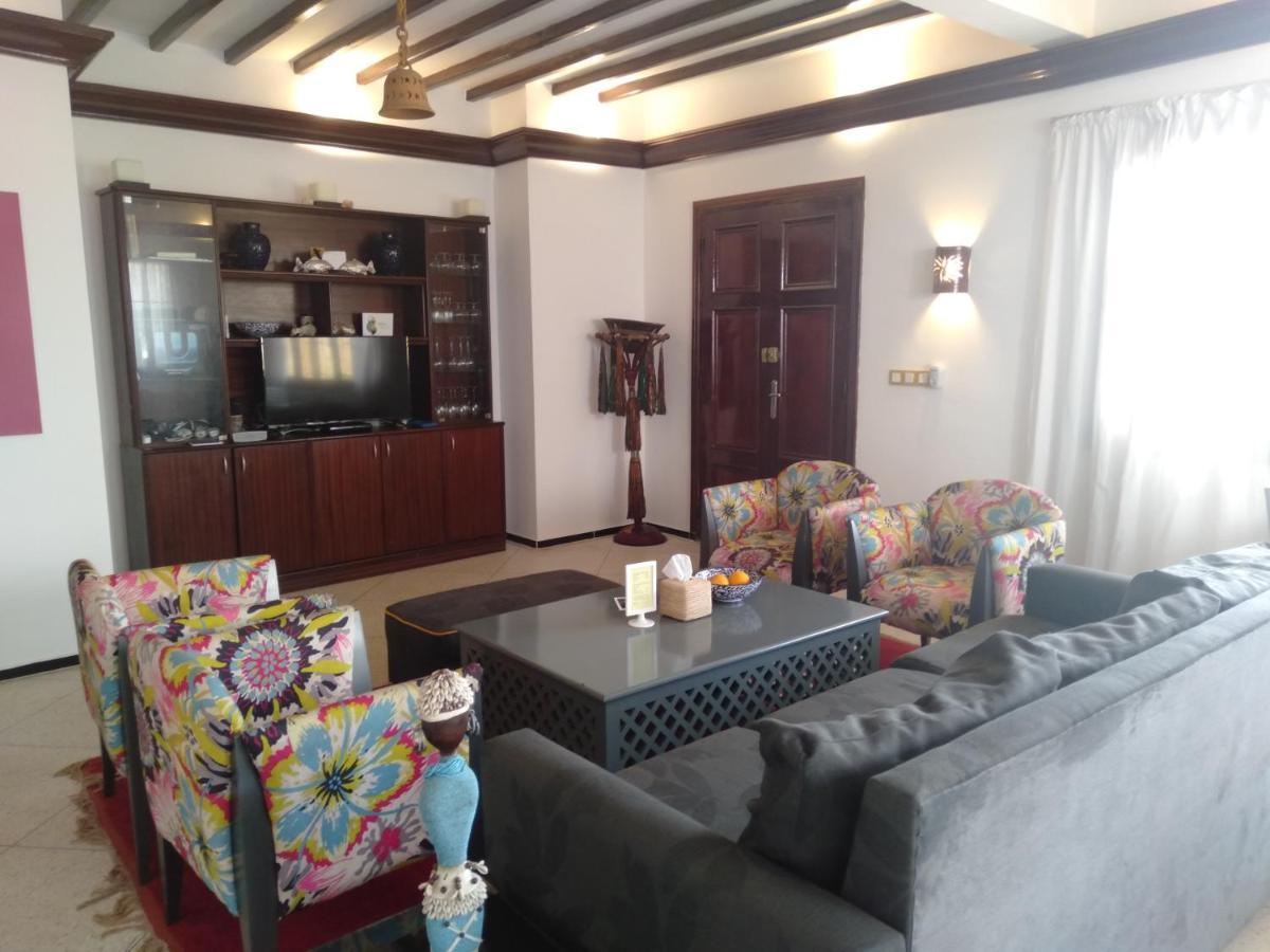La Maison Jaune Dakhla Maison D'Hotes Kültér fotó